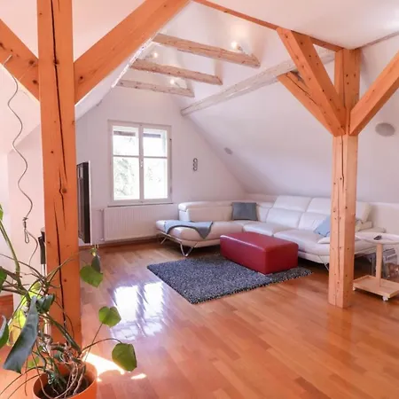 Apartment In The Heart Of With Views *