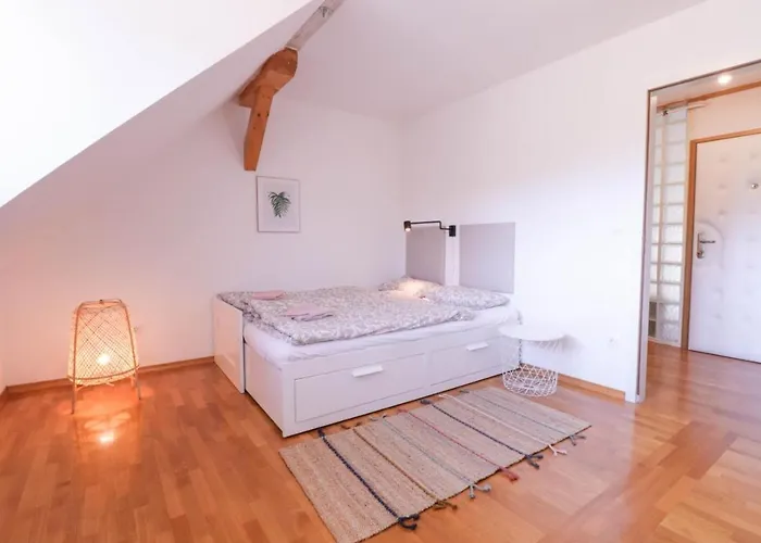 In The Heart Of With Views Apartment